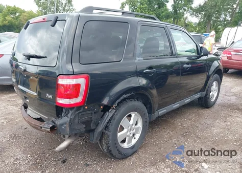 2011 Ford Escape Xlt из США, поврежденный, VIN 1FMCU9DG8BKA69244